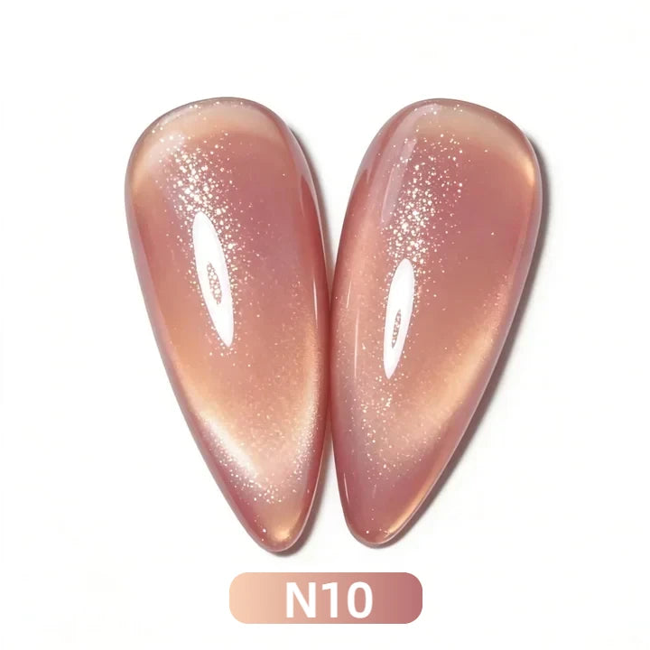 N10 Peach Champagne nude pink magnetic cat eye gel polish featuring a soft nude pink tone with warm peach and champagne undertones, creating a subtle 3D nail effect with delicate shimmer and reflective nail design, perfect for elegant everyday professional gel manicures with refined salon-quality shine and multidimensional depth.